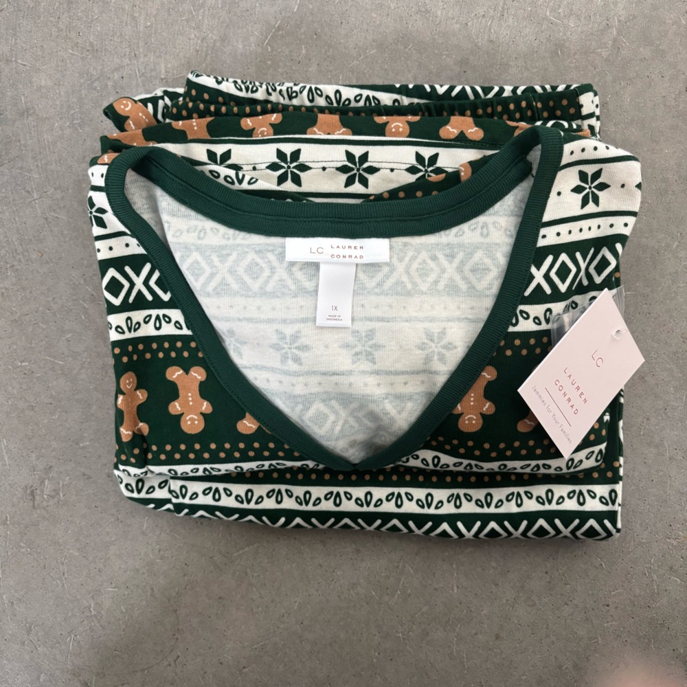 LC Lauren Conrad Gingerbread Pajama set